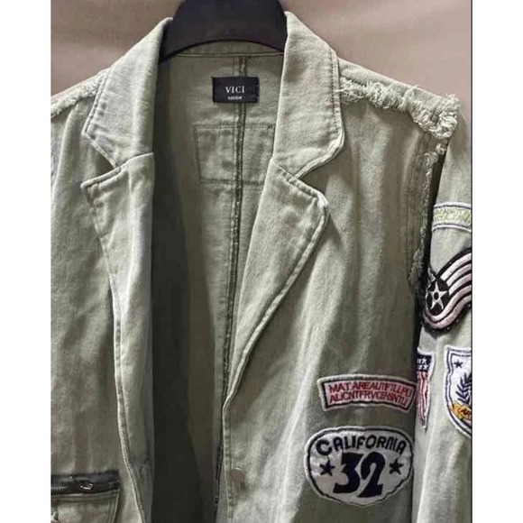 Vici Jacket Blazer M Green Military Aviator Patches Oversized Raw Edges Open - Picture 6 of 11